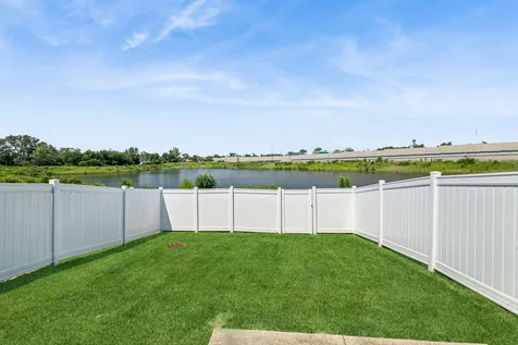 8166 West 87th Street Hickory Hills IL 60457