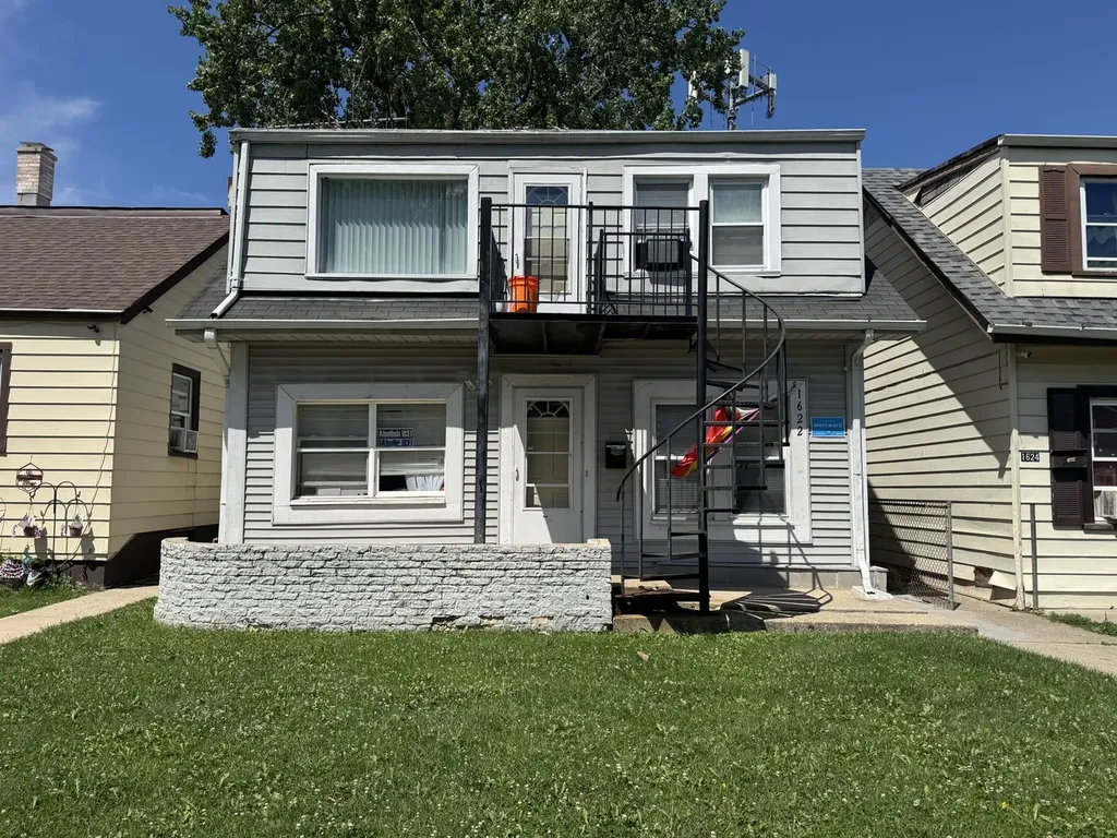 1622 North 40th Avenue Stone Park IL 60165