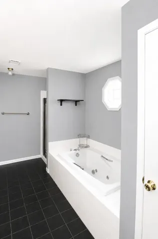 309 South Cross Trail Mchenry IL 60050
