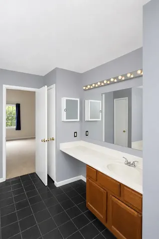 309 South Cross Trail Mchenry IL 60050