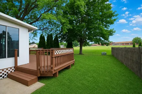 309 South Cross Trail Mchenry IL 60050