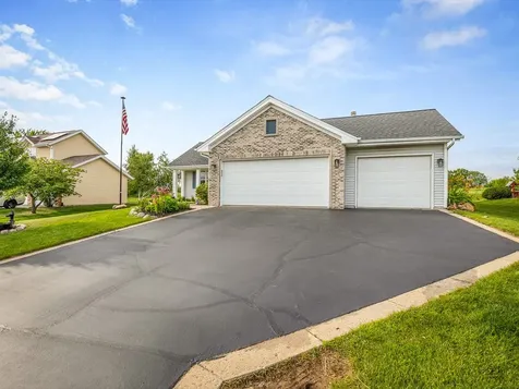 12399 Barberry Drive Winnebago IL 61088