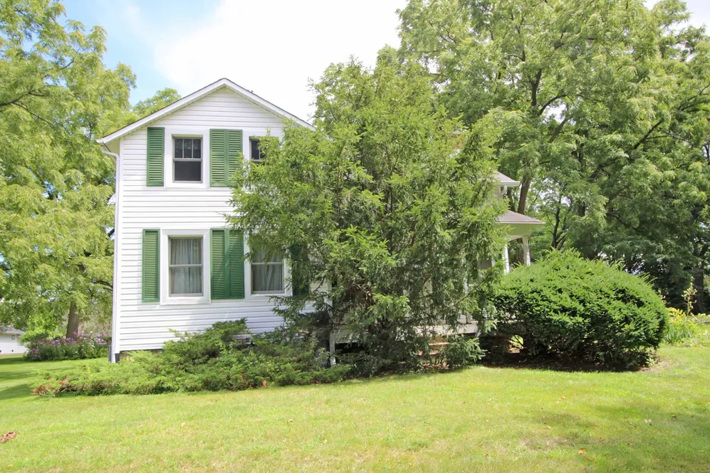 234 North Deerpath Road Lake Zurich IL 60047