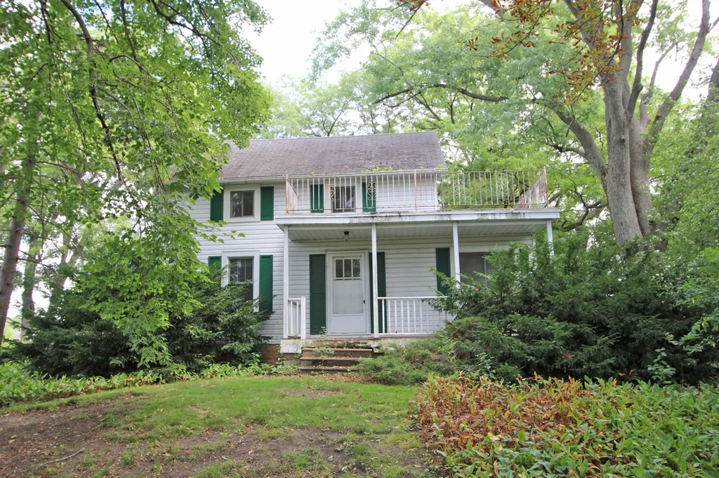 234 North Deerpath Road Lake Zurich IL 60047