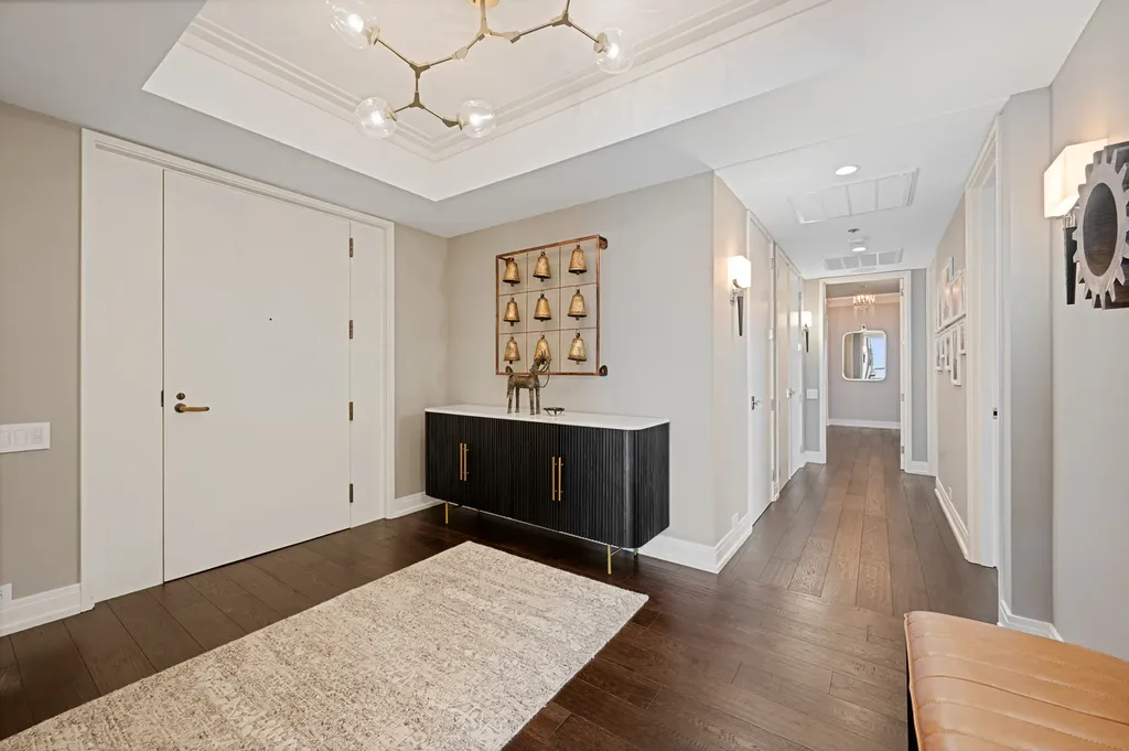 180 East Pearson Street Chicago IL 60611