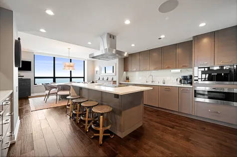 180 East Pearson Street Chicago IL 60611