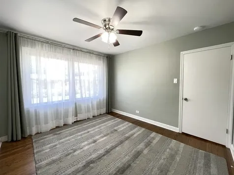 2332 Belleview Avenue Westchester IL 60154