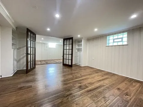 2332 Belleview Avenue Westchester IL 60154