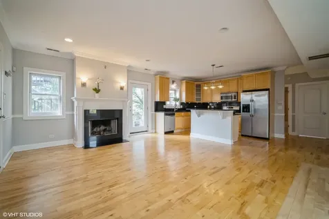 6432 North Hermitage Avenue Chicago IL 60626