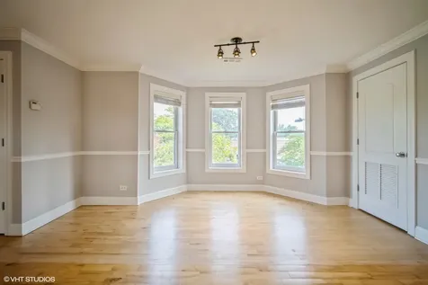 6432 North Hermitage Avenue Chicago IL 60626