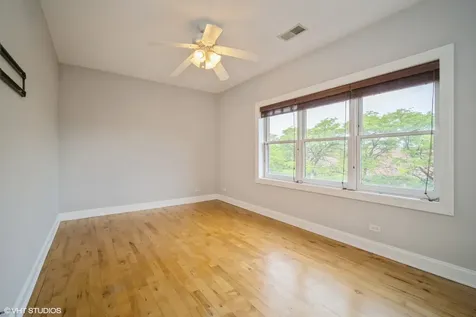 6432 North Hermitage Avenue Chicago IL 60626