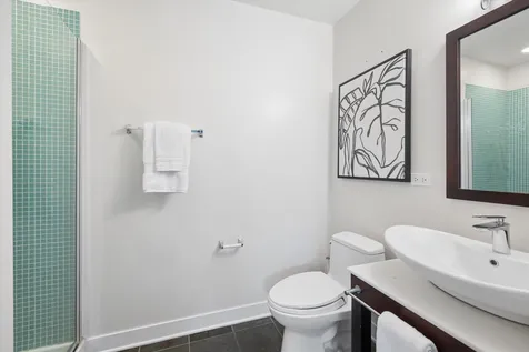 660 West Wayman Street Chicago IL 60661