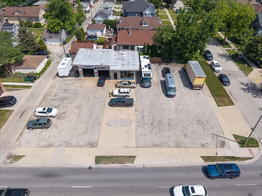 1030 West Touhy Avenue Park Ridge IL 60068