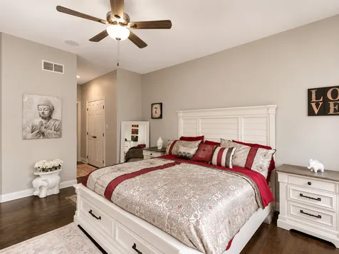 20432 Fallingwater Circle Frankfort IL 60423