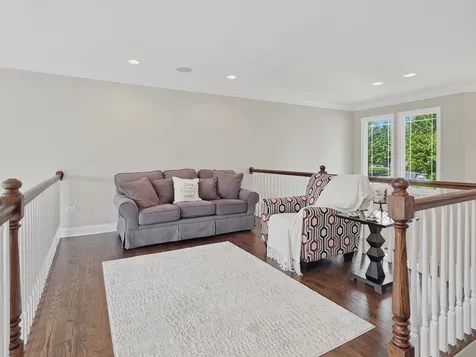 20432 Fallingwater Circle Frankfort IL 60423
