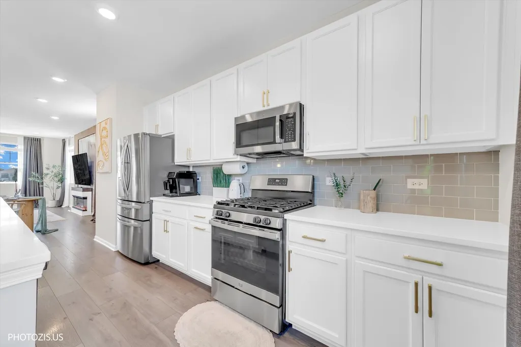 3316 Trillium Circle Rolling Meadows IL 60008