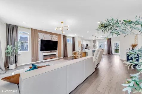 3316 Trillium Circle Rolling Meadows IL 60008