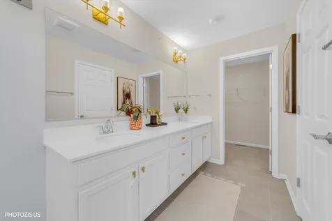 3316 Trillium Circle Rolling Meadows IL 60008