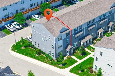 3316 Trillium Circle Rolling Meadows IL 60008