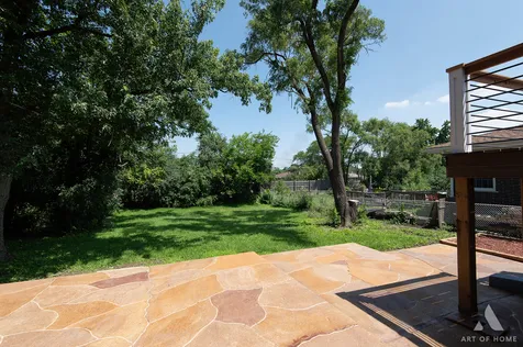 9050 West 93rd Street Hickory Hills IL 60457