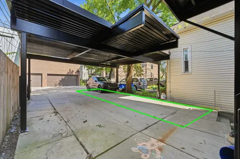 1349 North Leavitt Street Chicago IL 60622