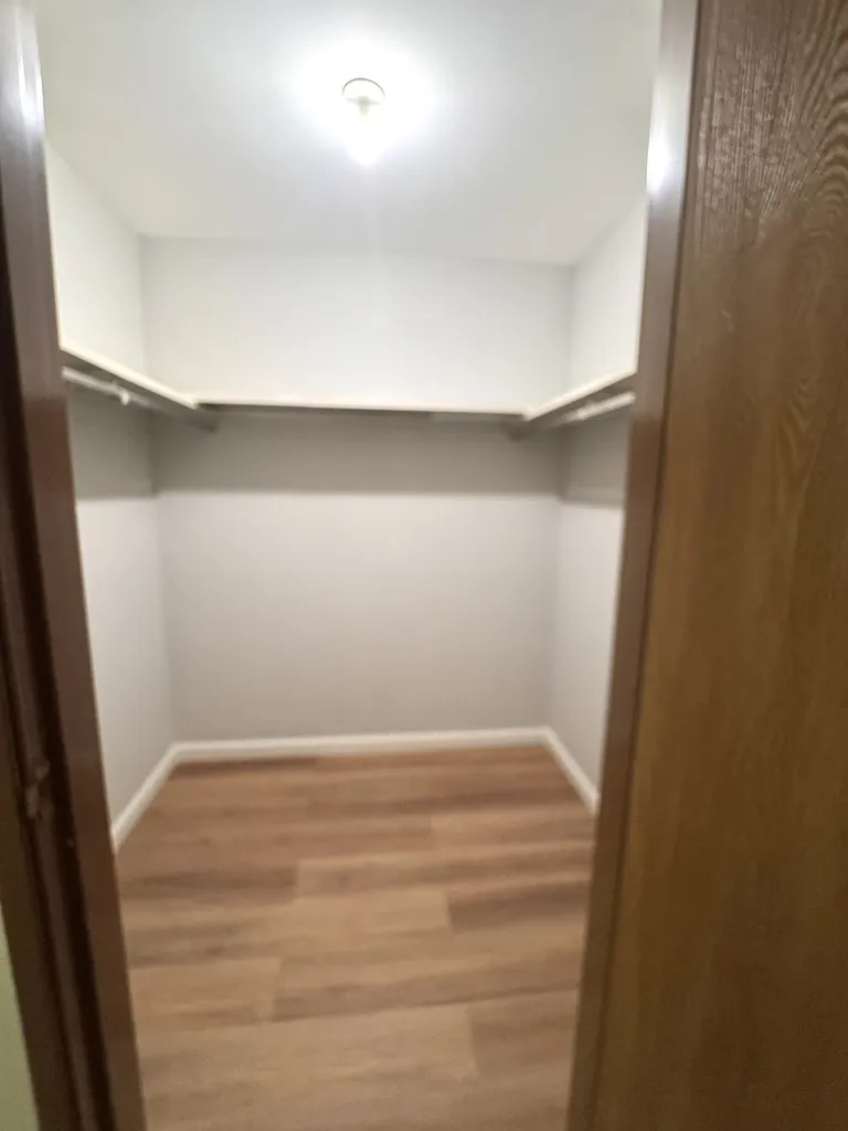 2264 Abbeywood Drive Lisle IL 60532