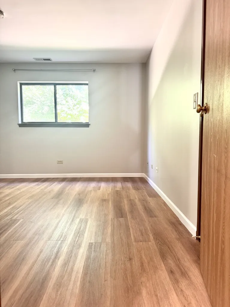 2264 Abbeywood Drive Lisle IL 60532