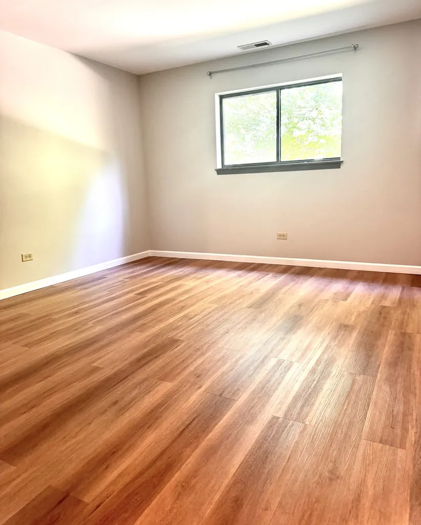 2264 Abbeywood Drive Lisle IL 60532