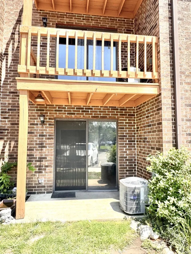 2264 Abbeywood Drive Lisle IL 60532