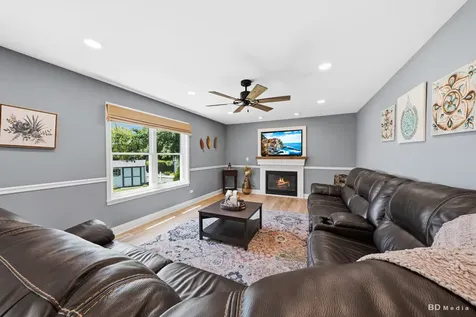 178 West Otto Drive New Lenox IL 60451