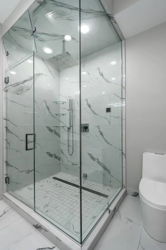 3056 North Lincoln Avenue Chicago IL 60657