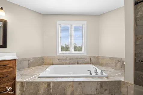32 Largemouth Lane Wilmington IL 60481