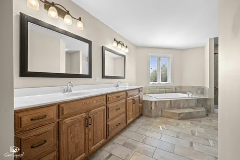 32 Largemouth Lane Wilmington IL 60481