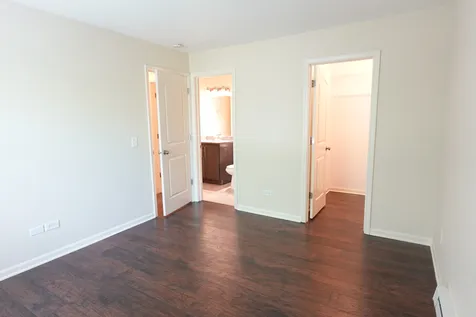 1303 North Winslowe Drive Palatine IL 60074