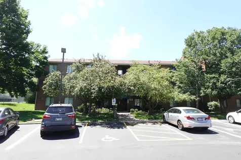 1303 North Winslowe Drive Palatine IL 60074