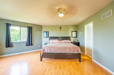 12 East Meadow Drive Cortland IL 60112