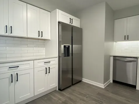 185 Gregory Street Aurora IL 60504