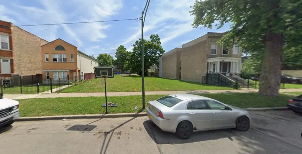 5627 South Justine Street Chicago IL 60636