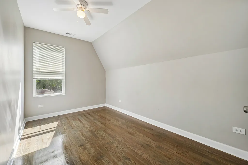 157 North Laramie Avenue Chicago IL 60644