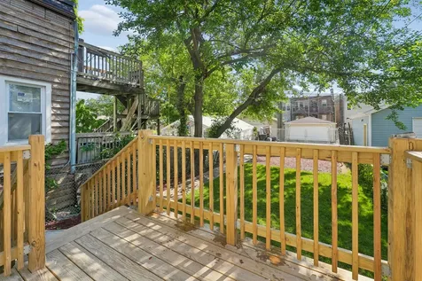 157 North Laramie Avenue Chicago IL 60644