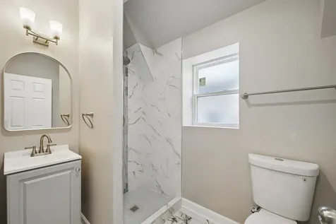 157 North Laramie Avenue Chicago IL 60644