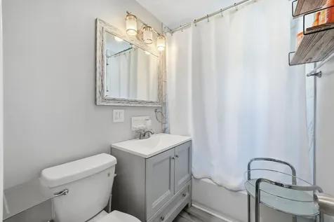 9631 South Jeffery Avenue Chicago IL 60617