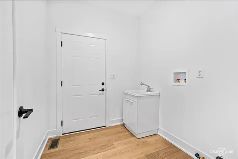 720 Bender Street Sandwich IL 60548