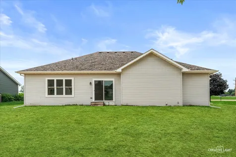 720 Bender Street Sandwich IL 60548