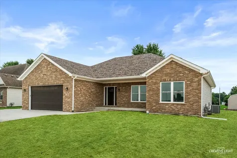 720 Bender Street Sandwich IL 60548