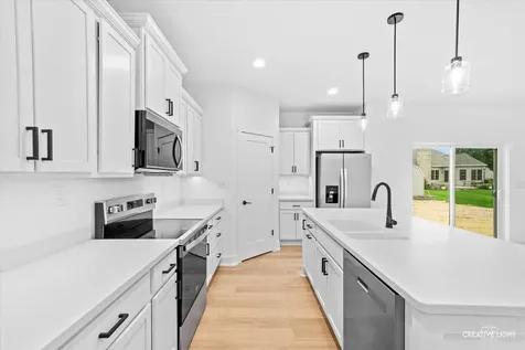 720 Bender Street Sandwich IL 60548