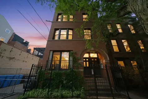 2013 West Crystal Street Chicago IL 60622