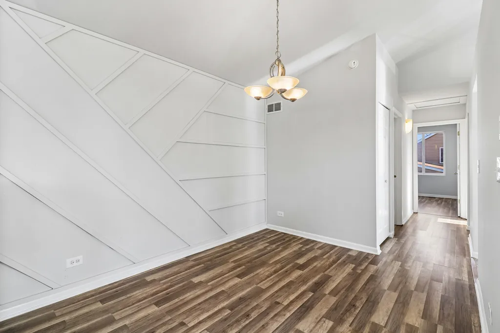 641 Serendipity Drive Aurora IL 60504