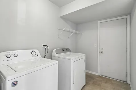641 Serendipity Drive Aurora IL 60504