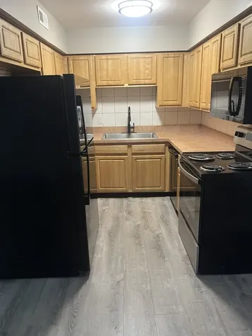 9729 South Ridgeland Avenue Oak Lawn IL 60453